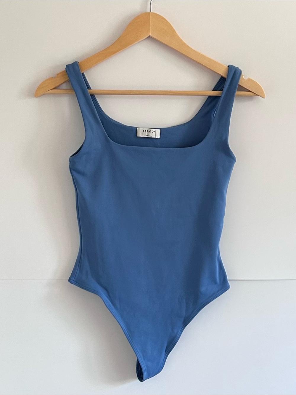 Aritzia Babaton Blue Contour Tank Bodysuit Women’s Small Square Neck Sleeveless